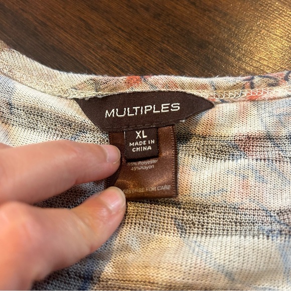 [Multiples] Striped Multicolor Paisley Long Sleeve - Picture 4 of 7